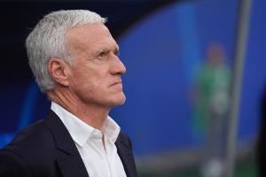 德尚:中场休息时我没有发火,而是告诉队员们该如何去打破僵局。